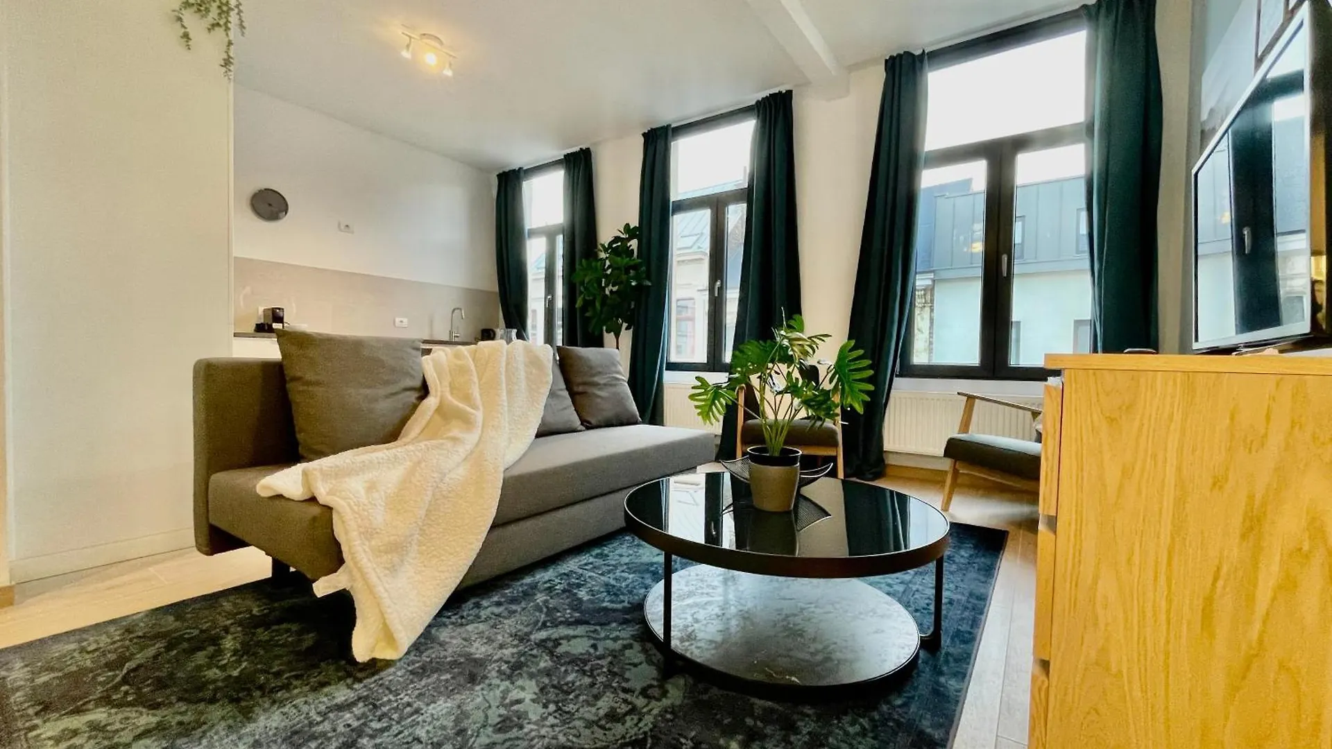 Oneluxstay Near Fashion District Antwerpen België